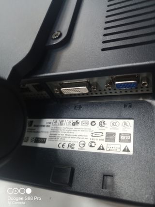 Monitor HP 17" plata