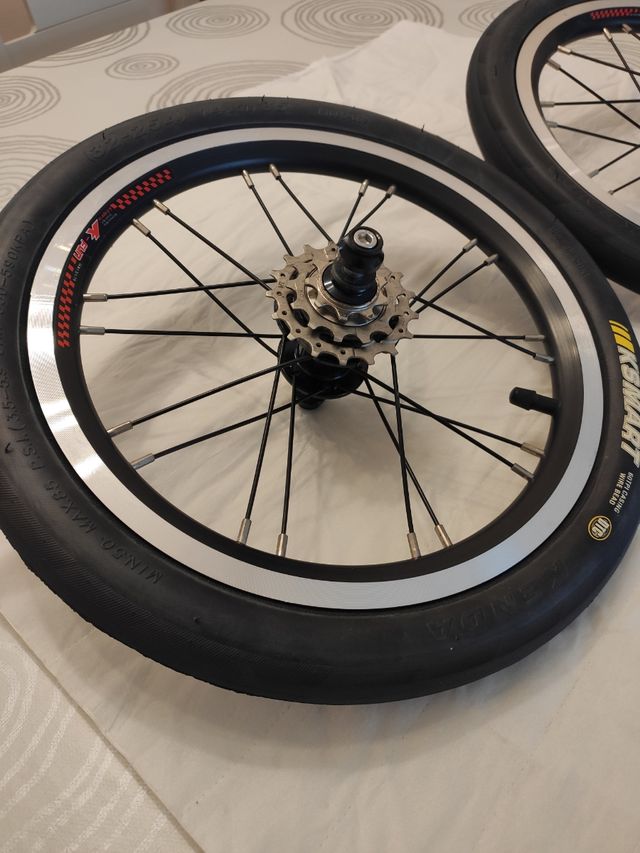 RUEDAS COMPLETAS BICICLETA 14 PULGADAS