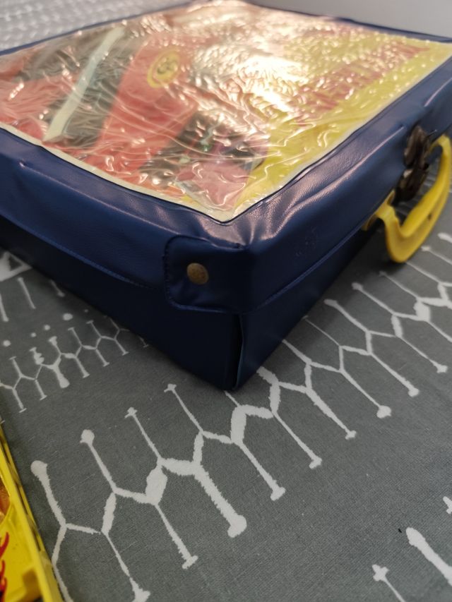 Maletín Matchbox años 70 + 48 coches