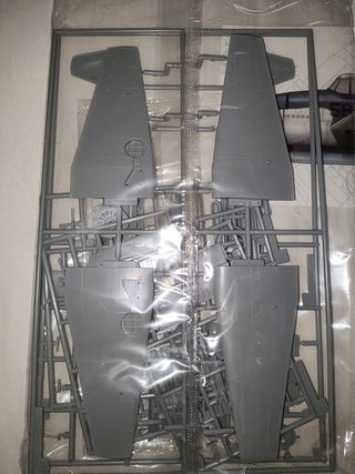 Aereo Kit Grumman TBF/TBM-1C Avenger Hobby2000 1/7