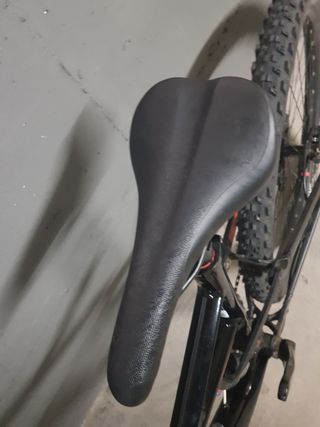 Btt de doble suspensión marca ghost