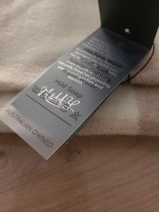 Bufanda UGG nueva con etiqueta