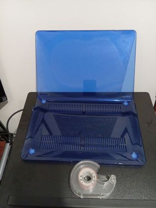 Carcasas MacBook Air M1 A2337 roja y azul