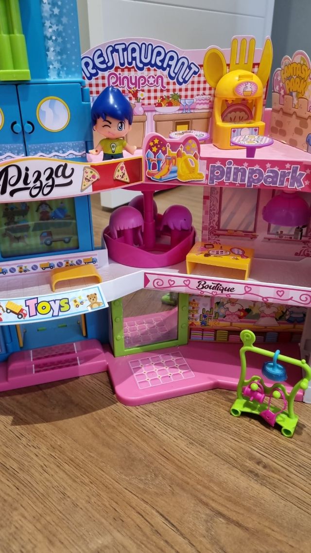 Centro comercial Pin y Pon