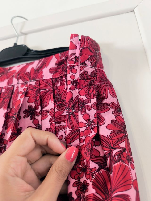 Falda plisada floral XL