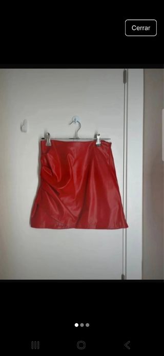 Falda roja Zara piel sintética
