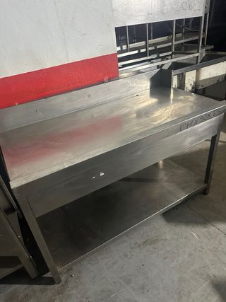 Mesa acero 1.48x72x85 perfecta Liquidación!!!!!!!!
