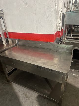 Mesa acero 1.48x72x85 perfecta Liquidación!!!!!!!!
