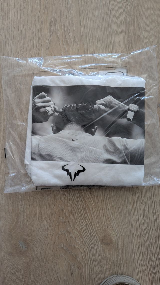 Camiseta EXCLUSIVA Nike Rafa Nadal retirada 
