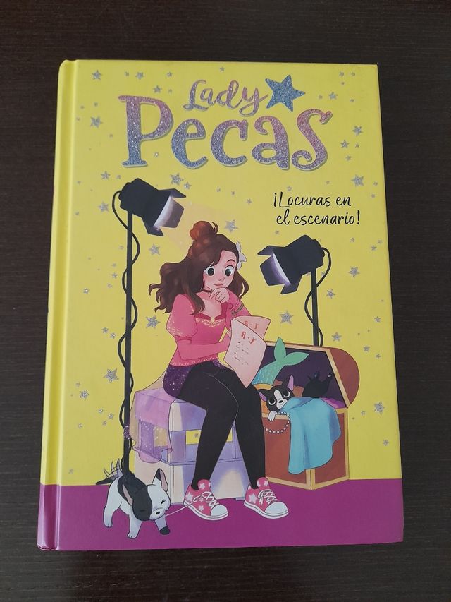 ¡Locuras lejos de casa! (Serie Lady Pecas 1)