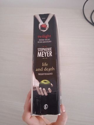 Life and death. Twilight reimagined-Twilight