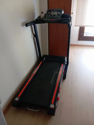 Cinta correr Sportstech F31s plegable