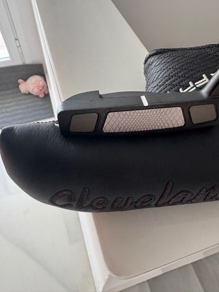 Putter Cleveland Golf modelo Frontline