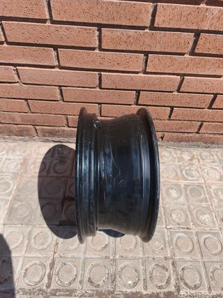 4 Llantas acero 15" - precio 1 unidad