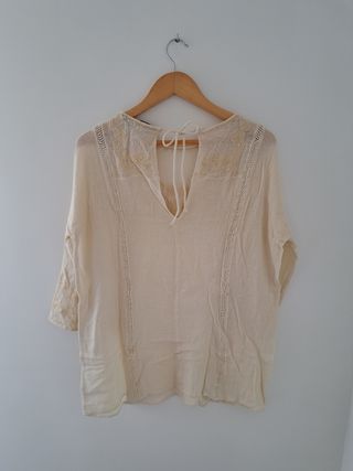 Blusa Zara beige talla S