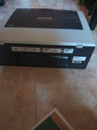 Impresora Brother DCP-130C gris