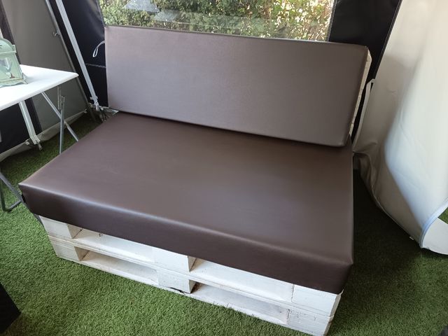 Sofá de madera de pallets