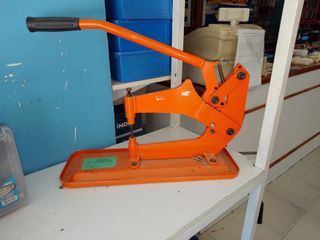 Cortatejas Rubí - Prensa Manual