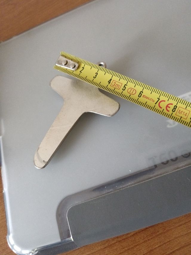 Crocifisso in lega argentata- Ciondolo.