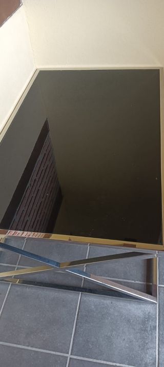 Mesa centro cristal negro-plateado
