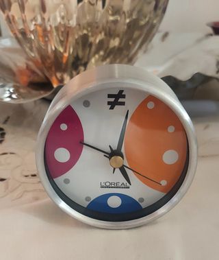Orologio da tavolo L'Oréal