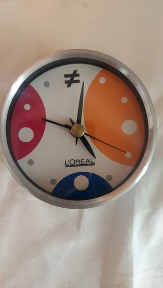 Orologio da tavolo L'Oréal