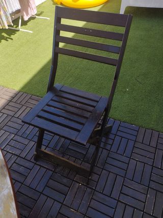 Silla plegable Ikea marrón. Dispongo de 4 unidades
