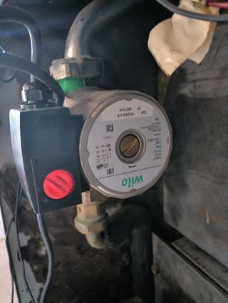 Caldera Ferroli 2° mano