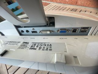 Monitor Full HD Dell SX2210 da 21,5"