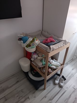 Cambiador bebé madera