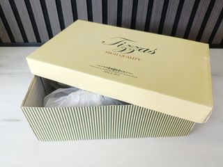 Zapatos Tizzas niño