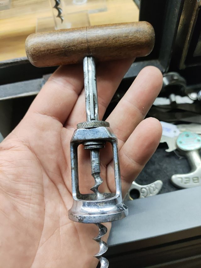 Sacacorchos antiguo alemán