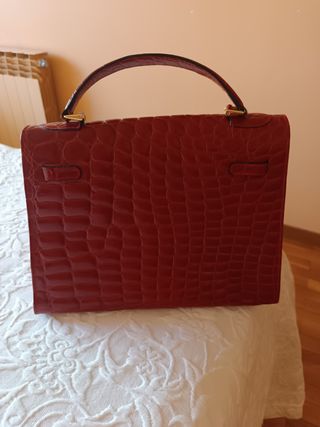 Borsa rossa stile Hermès