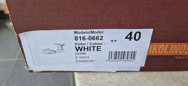 Sandalias Pikolinos blancas y grises