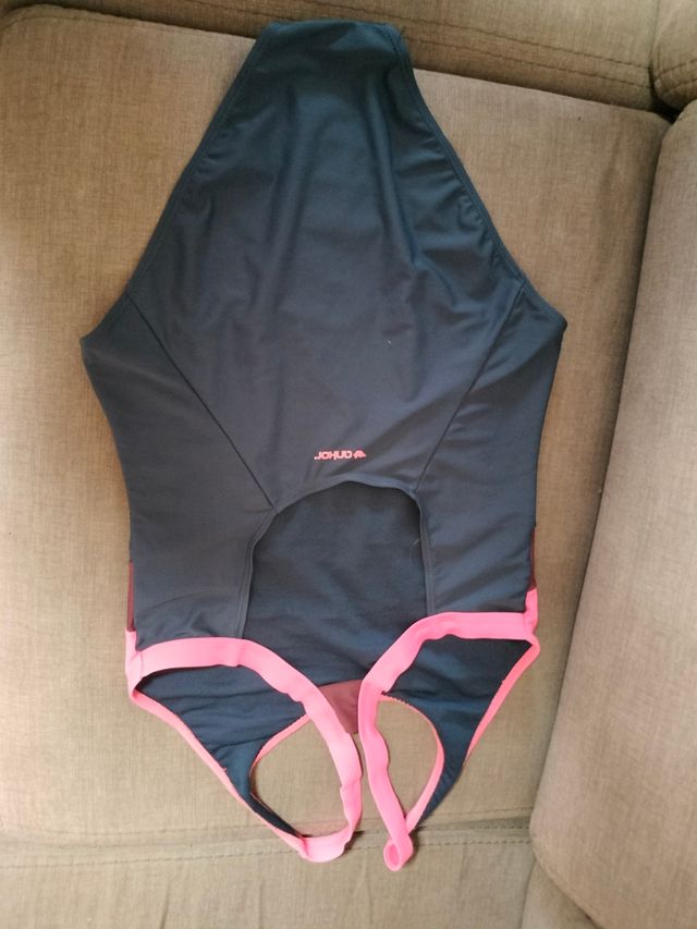 Bañador bicolor talla M