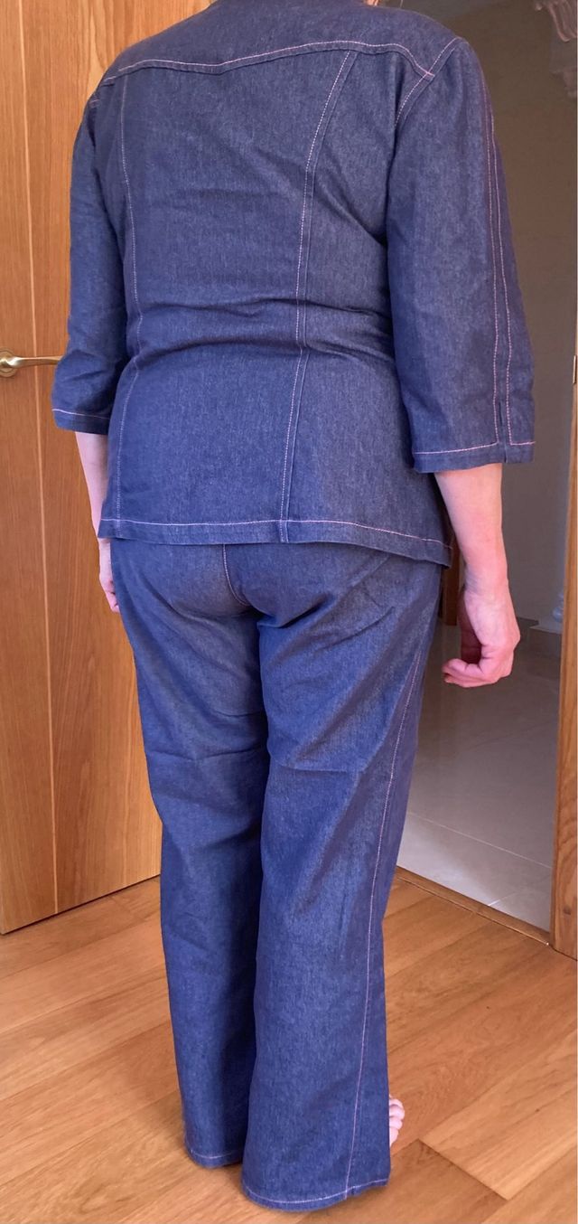 Traje vaquero azul - chaqueta y pantalón