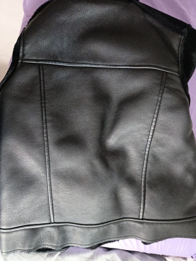 Chaqueta borreguillo negra