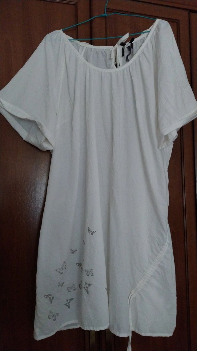 Vestido blanco estampado mariposas