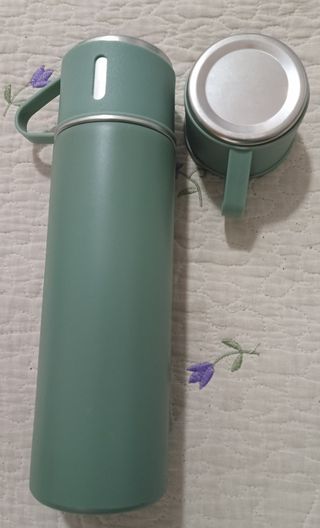 Termo 500 ml + Exprimidor cítricos