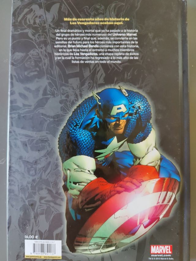 Vengadores Desunidos-Marvel Deluxe