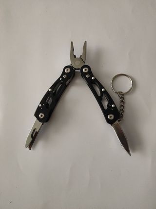 Multiherramienta Plegable