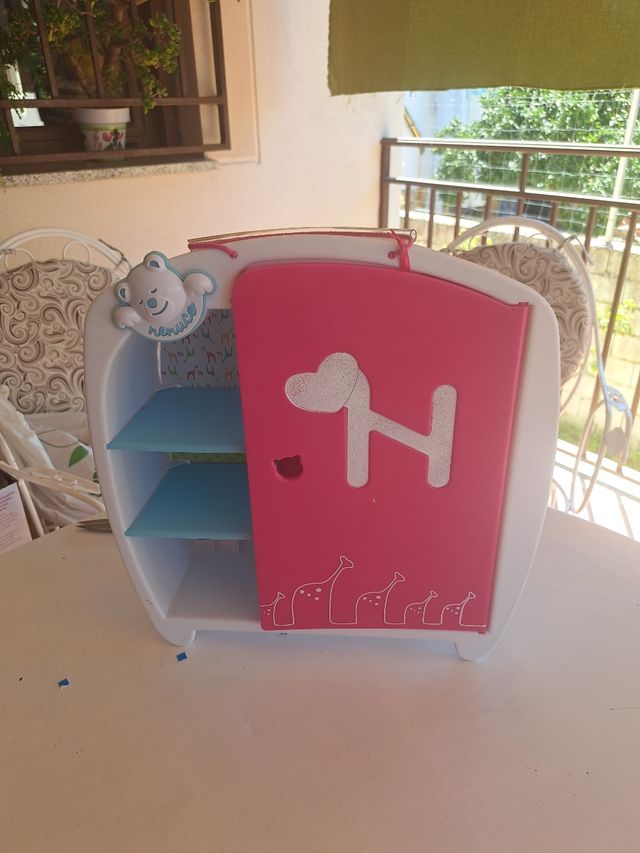 Armario Nenuco para muñecas