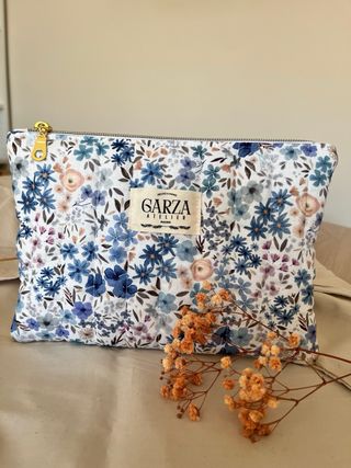 Neceser plano acolchado ebook o multiusos handmade