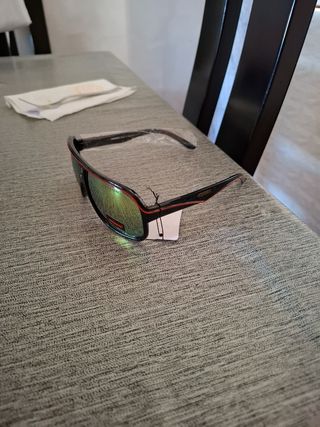 Occhiali da sole Carrera - neri e oro