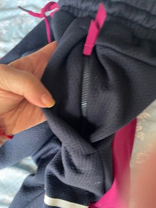 Pantalón Adidas chándal azul-fusia