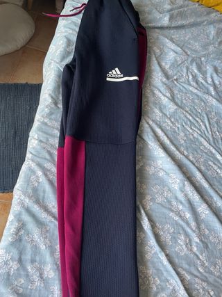 Pantalón Adidas chándal azul-fusia