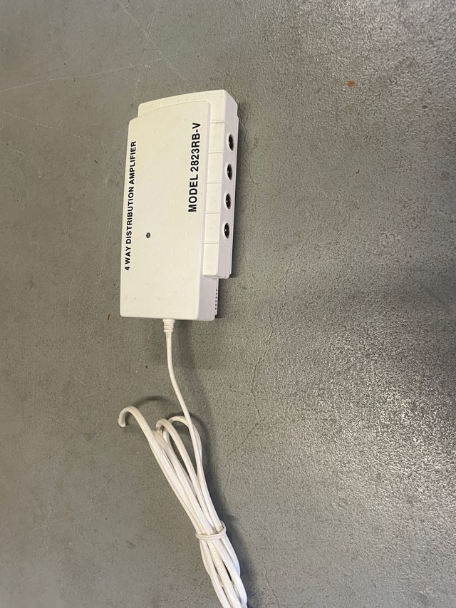 Distribuidor Antena 4 Vias