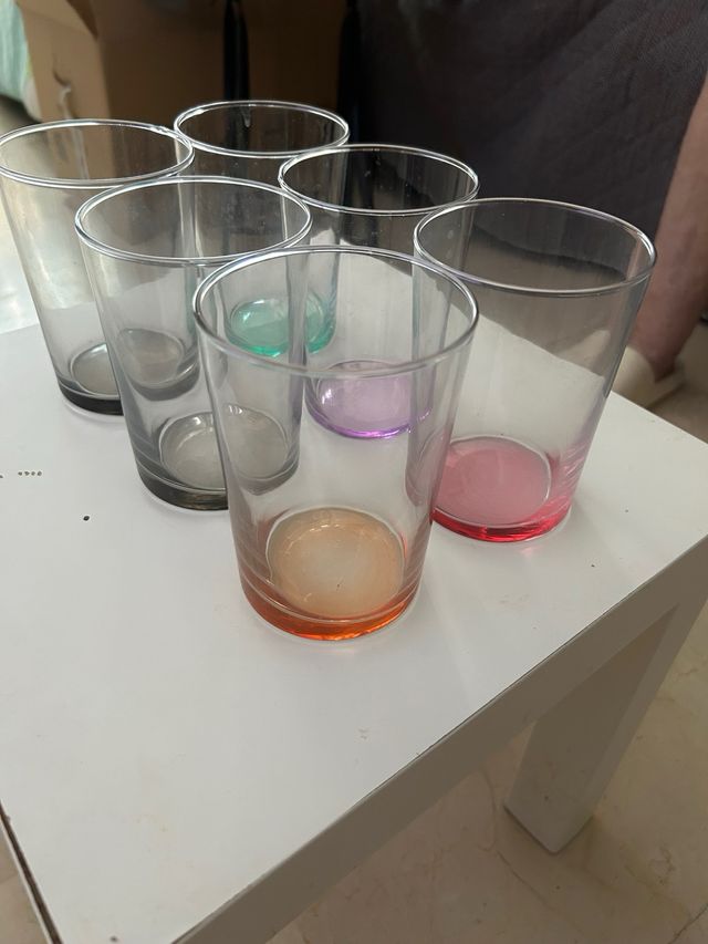 6 Vasos de vidrio coloreados 12cm