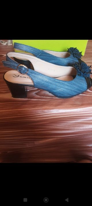 Zapatos Yameiji azules nº 39