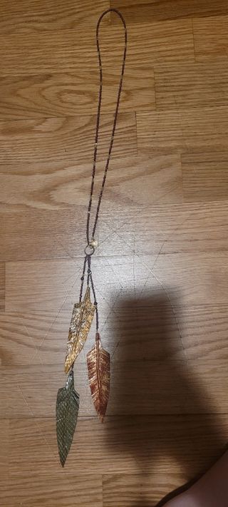 Collar 3 plumas dorado
